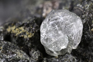 Rough Diamonds natural diamond sales